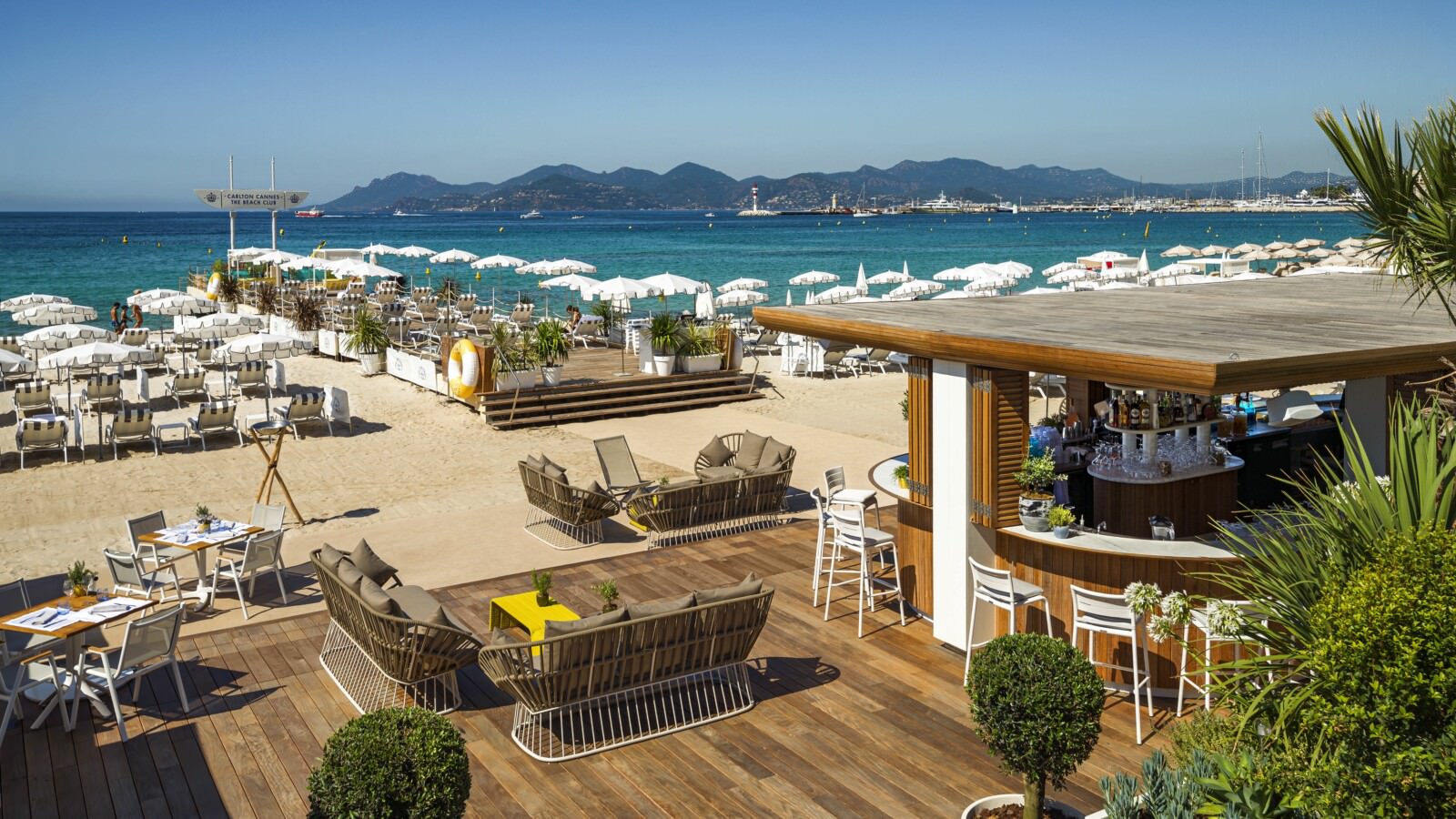 Carlton Beach Club in Cannes